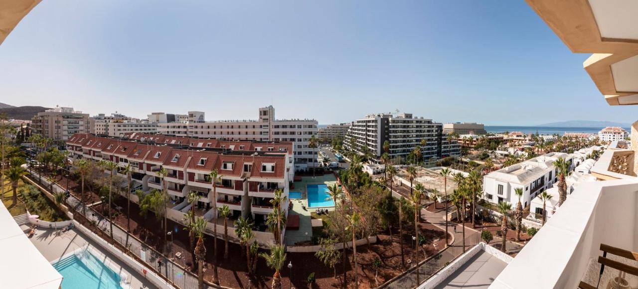 Homeforguest Modern And Recently Renovated Apartment In Arona Arona  Εξωτερικό φωτογραφία